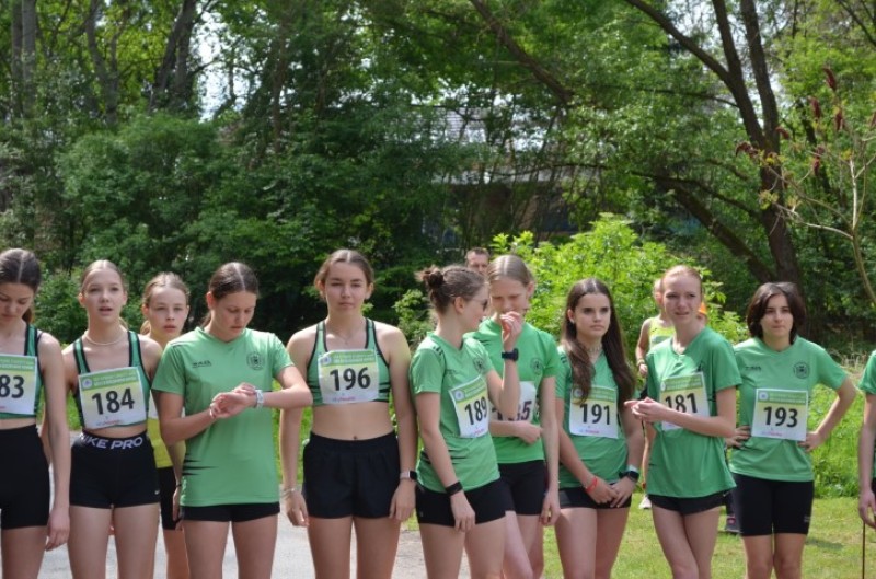 Fotografie DSC_0883.JPG v galerii Běh za Újezdskou Sovou - 2. část